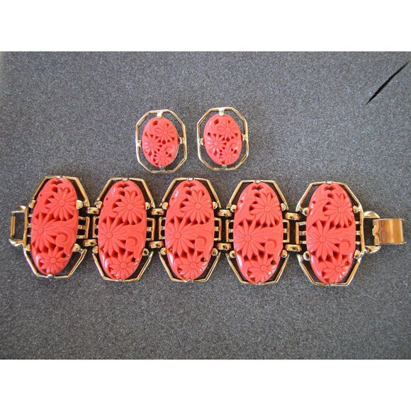 Selini Gold-Tone Bracelet & Earrings Red Coral Floral Design - Picture 1 of 4
